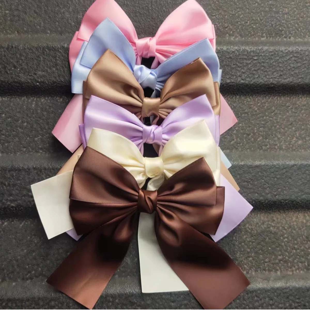 Modna dwuwarstwowa spinka kokardka z poliestru 🎀