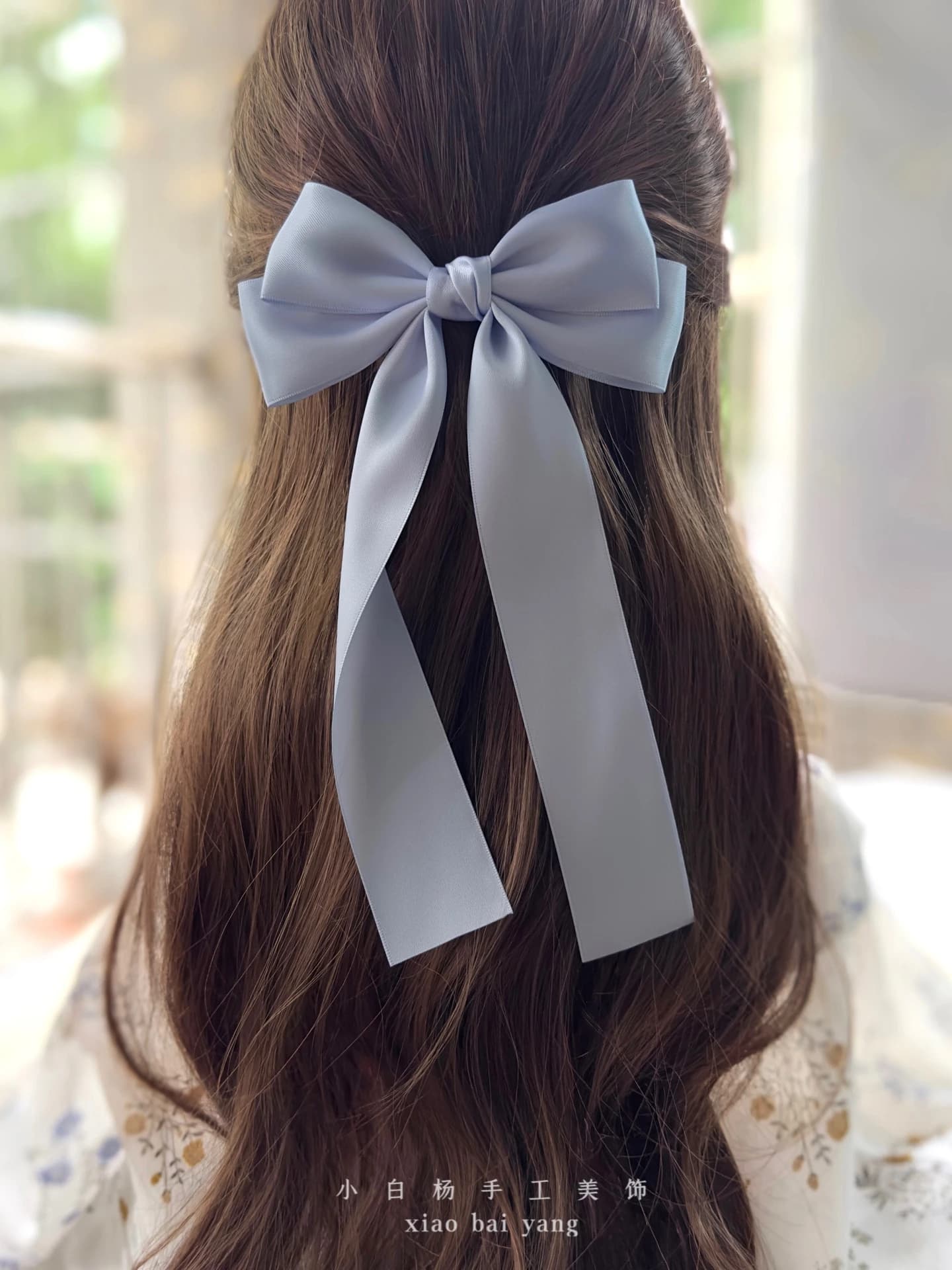 Koreańska materiałowa kokarda na sprężynowej wsuwce 🎀